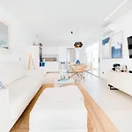 Mara Marina 4 *
